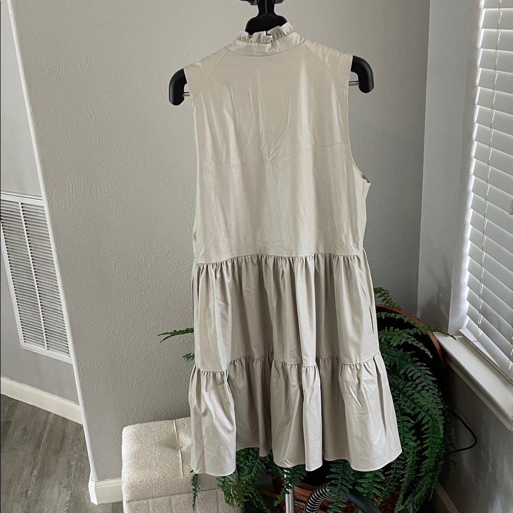 Amanda Uprichard Sleeveless Tiered Dress in Light Grey/Beige Faux Leather - Picture 5 of 5